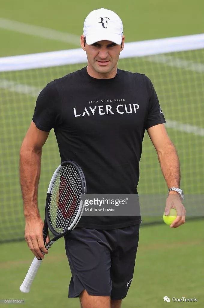 费德勒超级挚友之夜表演赛